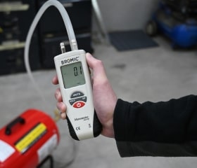 Digital Manometers  Bromic Plumbing & Gas